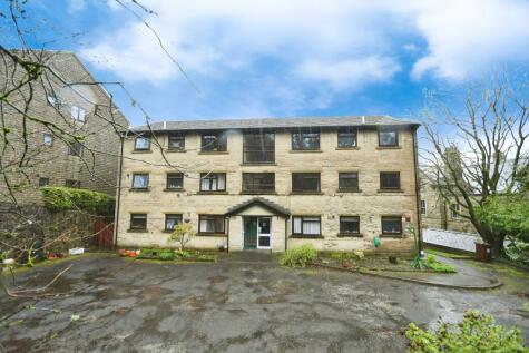 Buxton - 2 bedroom flat for sale