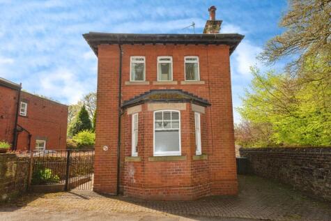 St. Johns Road, Buxton, SK17