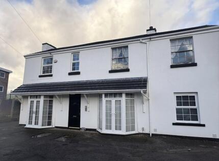 Warrington Road, Rainhill, Prescot, Merseyside, L35