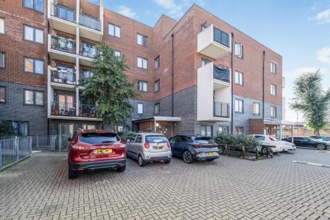 Umbriel Place, London, E13