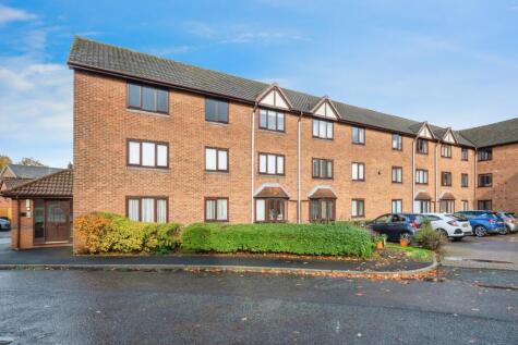 Newsholme Close, Culcheth, Warrington, Cheshire, WA3