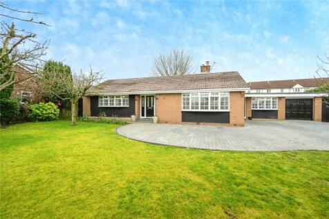 Lowton - 4 bedroom bungalow for sale