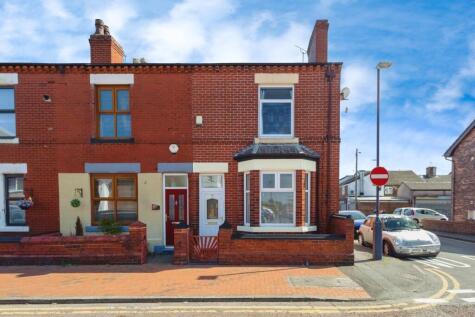 Market Street, Denton, Manchester, Greater Manchester, M34
