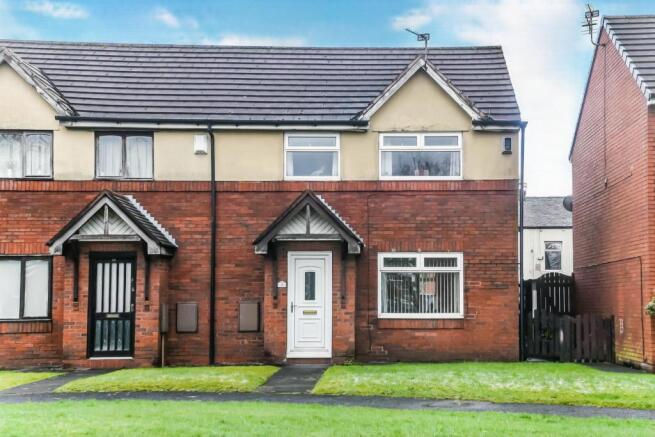 3 Bedroom Semi Detached House For Sale In Chapel Gardens Audenshaw