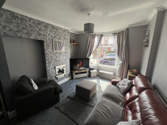 Lounge 2