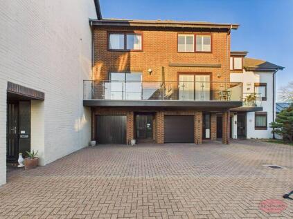 Willow Way, Christchurch