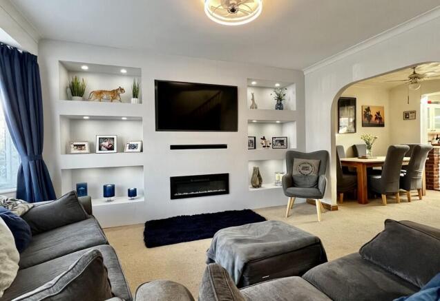 lounge 3
