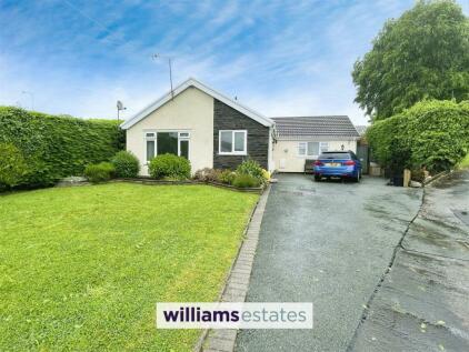 St Asaph - 3 bedroom detached bungalow for sale