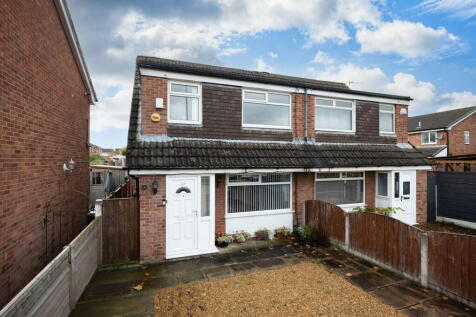 Shearwater Road, Offerton, Stockport SK2 5XA