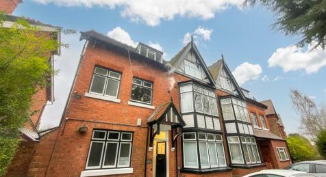 St. Agnes Road, Moseley -  TOP FLOOR TWO BEDROOM CONVERTED APARTMENT IN PREMIUM MOSELEY LOCATION WITH NO CHAIN!!