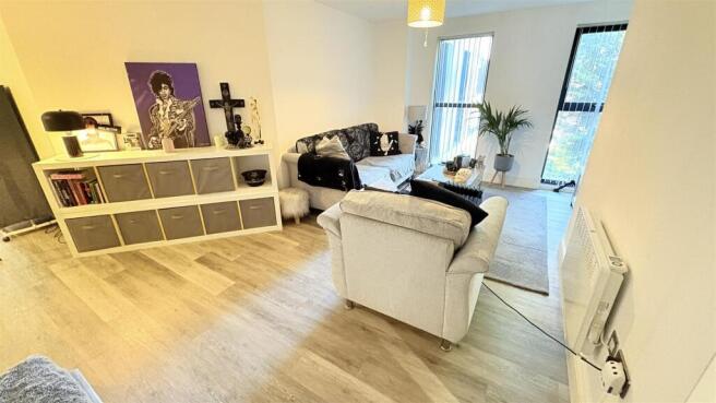 Open Plan Living/Kitchen