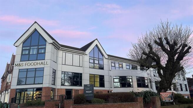 1t7ehSKUykm6LBTMewHOdw (1).jpg