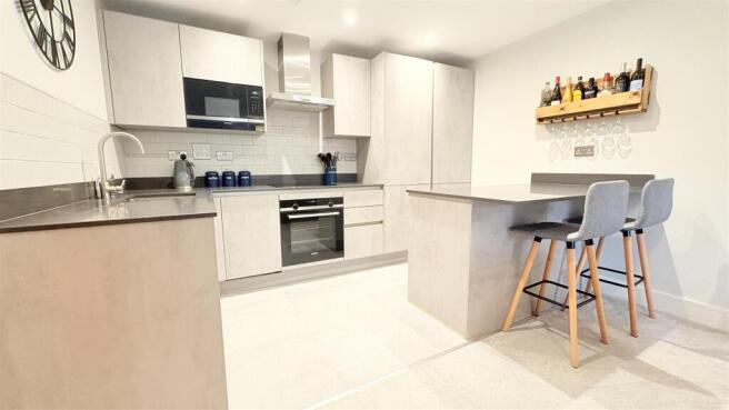 Open Plan Living/Kitchen Area