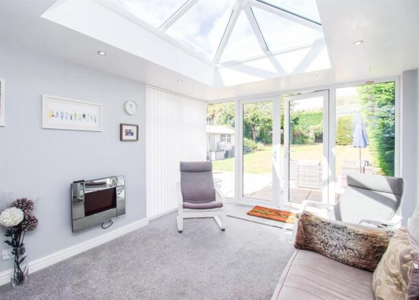 SUN ROOM