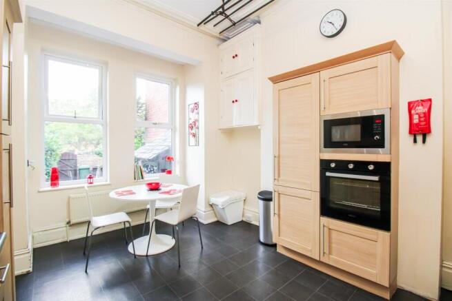 GROUND FLOOR KITCHEN/DINER