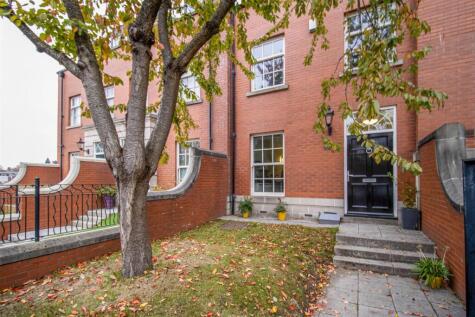 St. Johns Place, Wakefield, WF1 3UJ