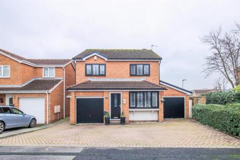 Brackenwood Road, Outwood, Wakefield