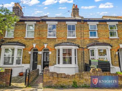 Clive Road, Enfield, EN1