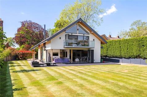 Crewe Road, Alsager, Stoke-on-Trent, Cheshire, ST7