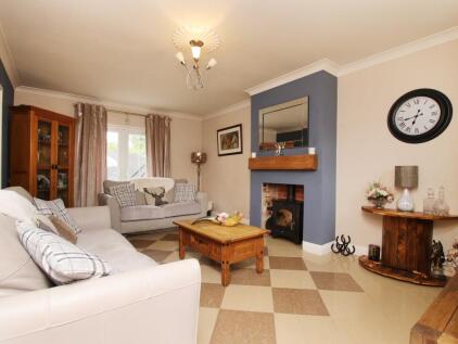 Heol Pantgwyn, Llanharry, CF72 9HW