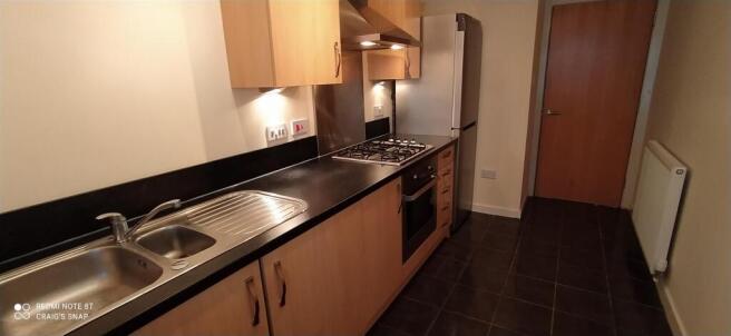 Kitchen 1.jpg
