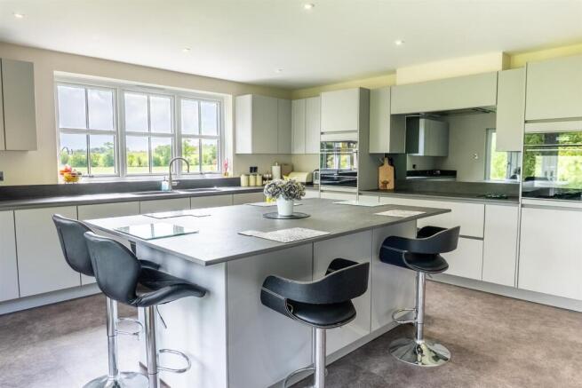 kitchen 3 .jpg