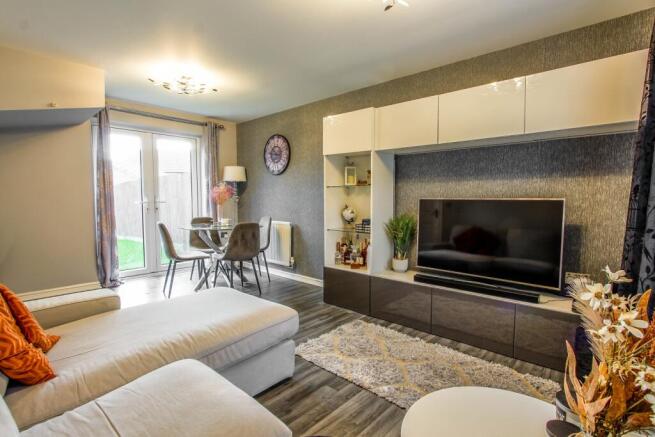 Living and Dining Room A