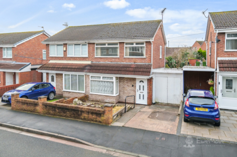 Renfrew Avenue, St. Helens, Merseyside, WA11