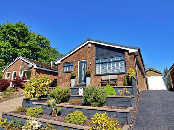 Bungalow at the Front
