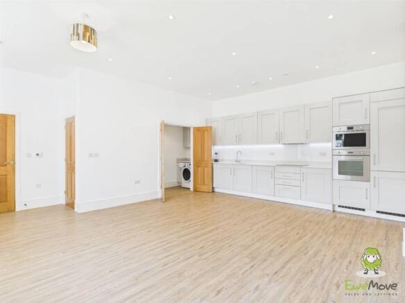 Kitchen Emily Dimelow Ewemove Whitchurch and Nantw