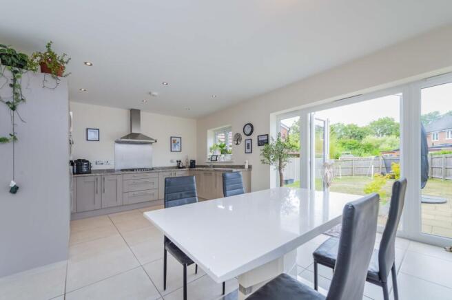 79 Llys Y Groes  PFP (21 of 39)