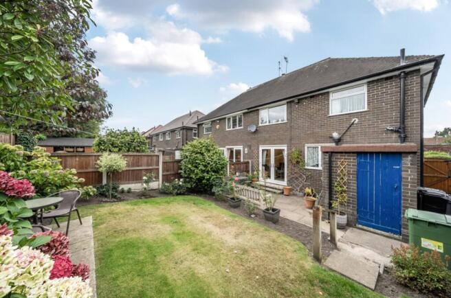 Rear Garden - 104 OLD MEADOW LANE - EweMove Sale