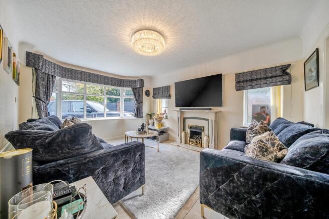 1372250-1-68ff73e73c9ea