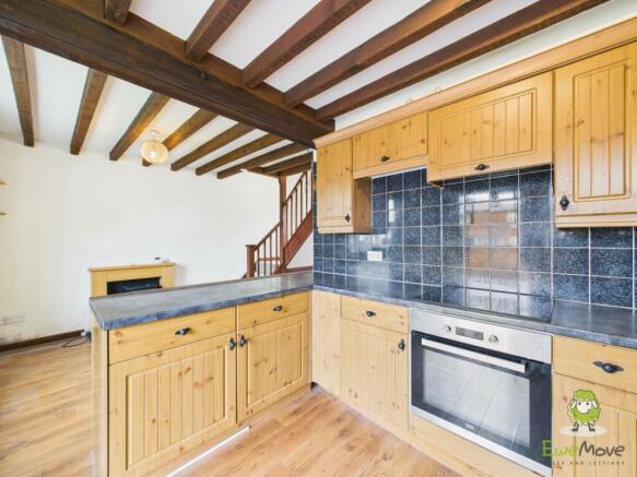 Kitchen - Charlotte Thomasson Ewemove Whitchurch a