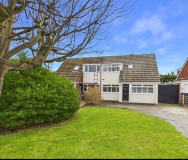 Edenhurst Drive, Formby, Liverpool, Merseyside, L37