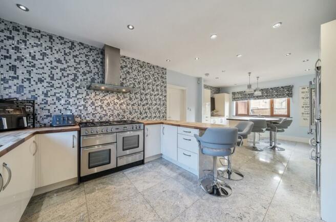 Open Plan Kitchen 