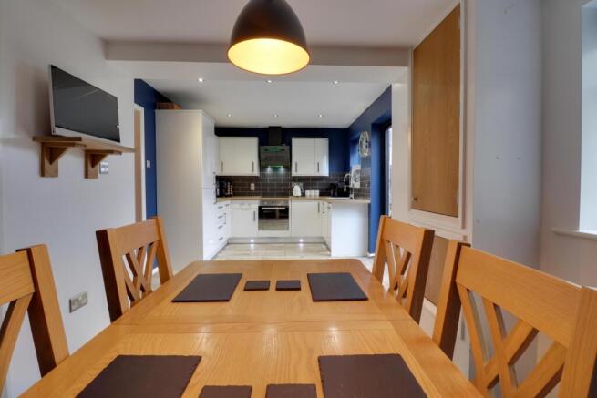 Kitchen diner