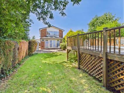 Woodlands Road, Birstall WF17