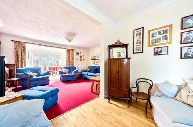Snug-into-Lounge