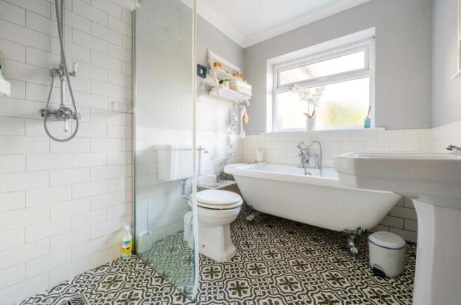 EweMove Knaresborough Bathroom