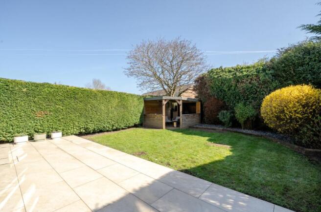 EweMove Wetherby Garden1