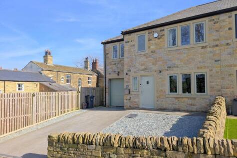 Northgate, Elland, HX5