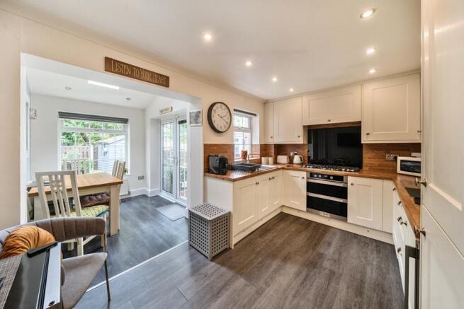 1290203-19-6825ef7bc2322-ARW