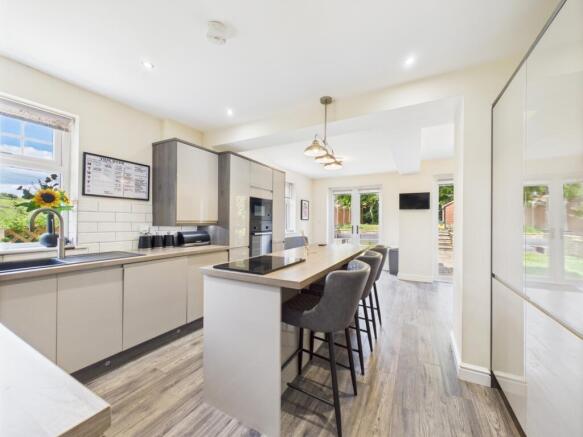 Open Plan Kitchen Dining Family Room