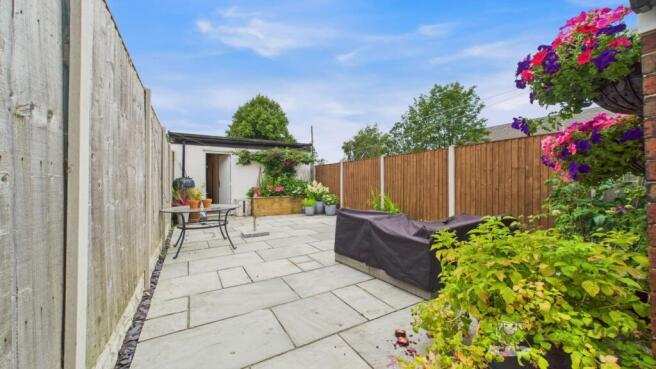 CAM03669G0-PR0020-STILL014