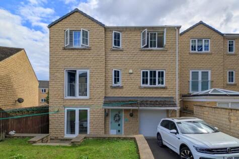 Croft View Mount Lane, Brighouse, West Yorkshire, HD6