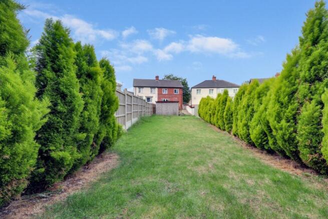 2- Rob Hammond EweMove Pontefract