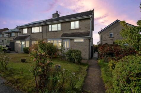 Ruthyn Avenue, Barlborough, Chesterfield, Derbyshire, S43