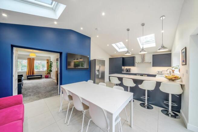 Open plan kitchen dining room