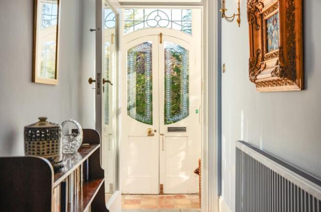 EweMove Harrogate Entrance Hall